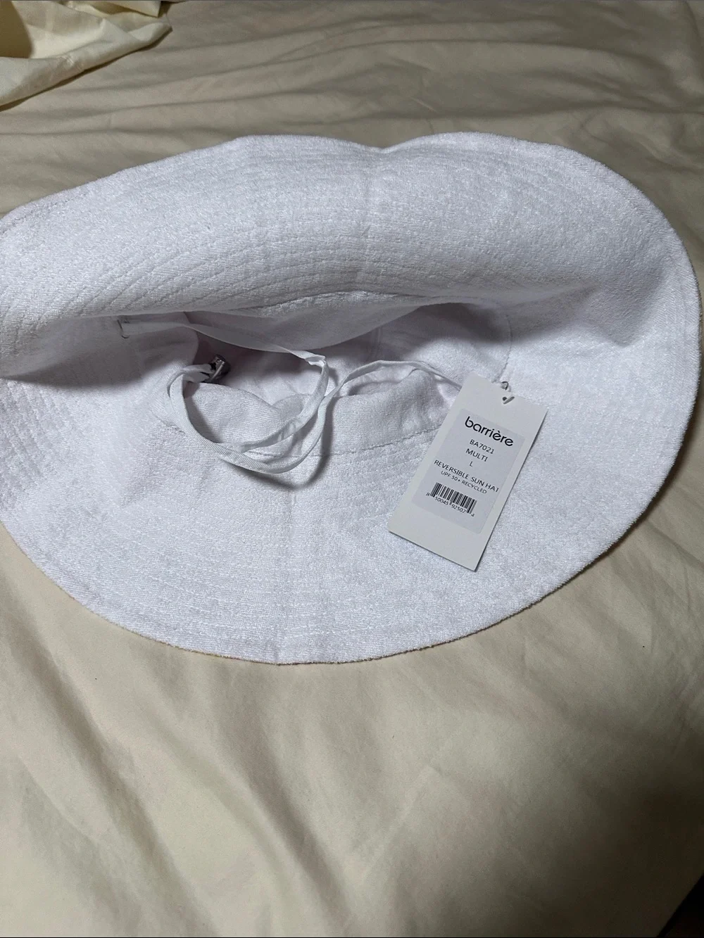 NWT barriere sun hat reversible size L UPF 50+